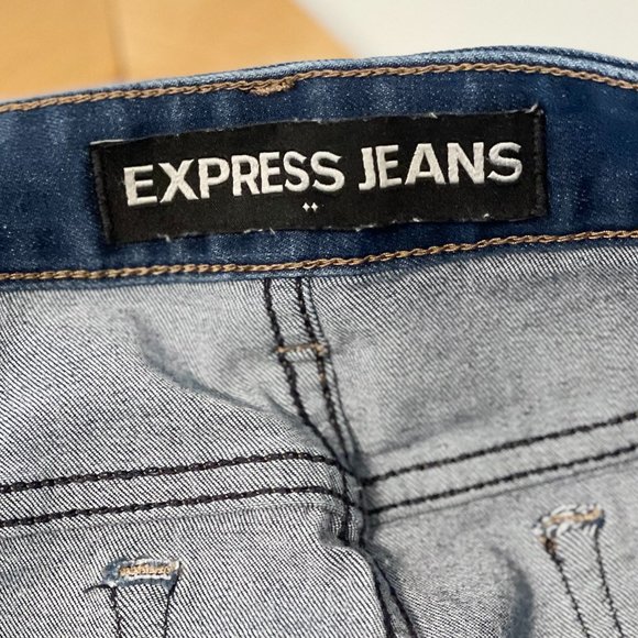 Express Jean Shorts | Women's size 2 | Blue Jean - Picture 3 of 4